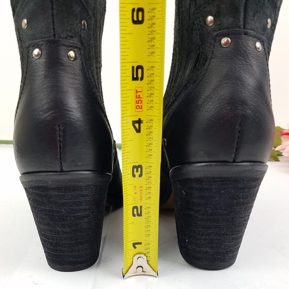 Musse & Cloud gray Western heel bootie size 9 - Picture 2 of 8